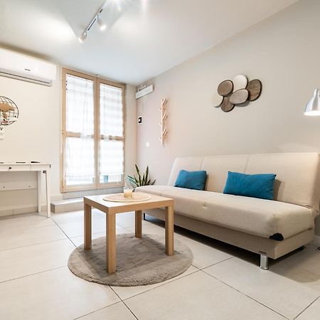 Li Cuti Home Катания Екстериор снимка