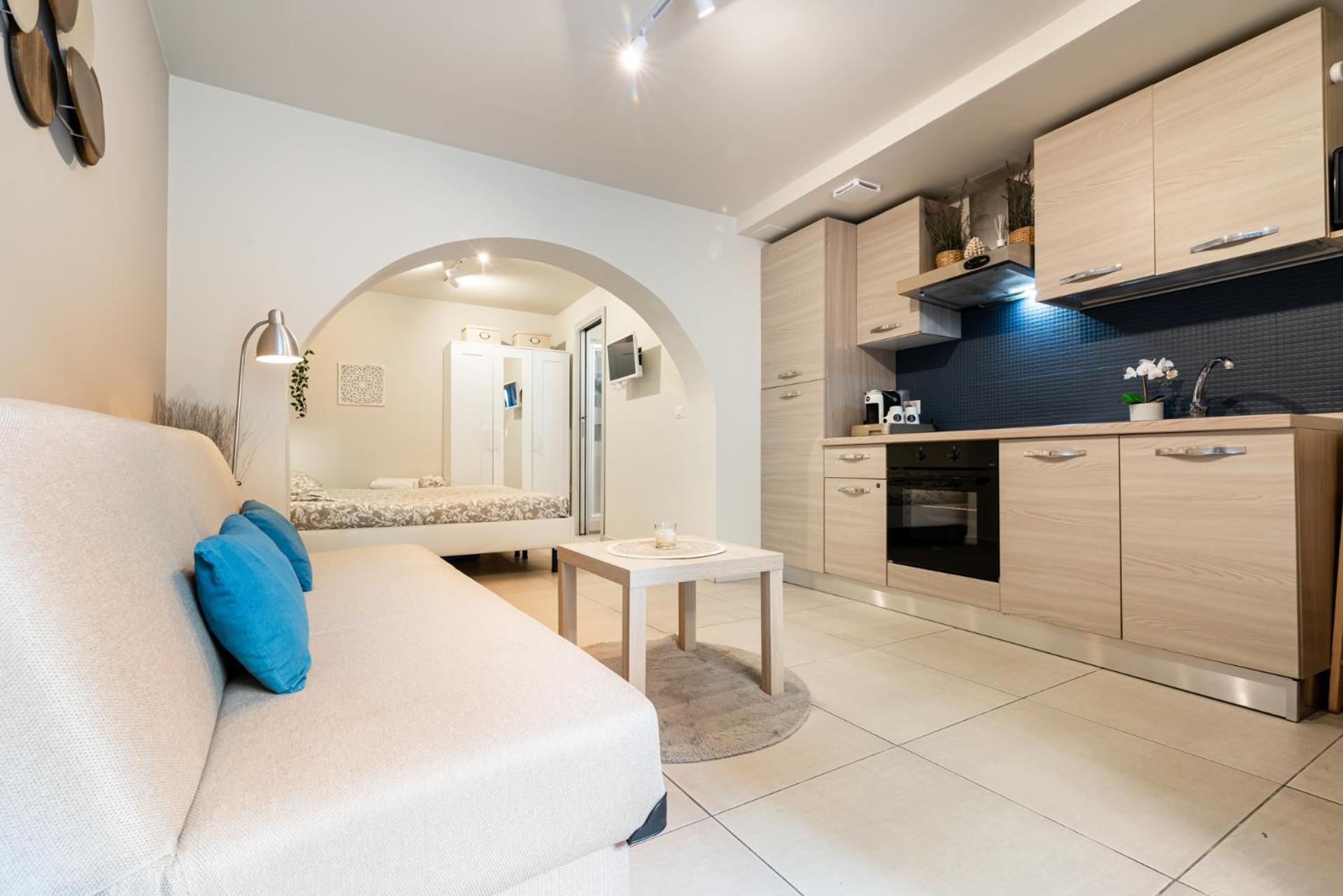 Li Cuti Home Катания Екстериор снимка